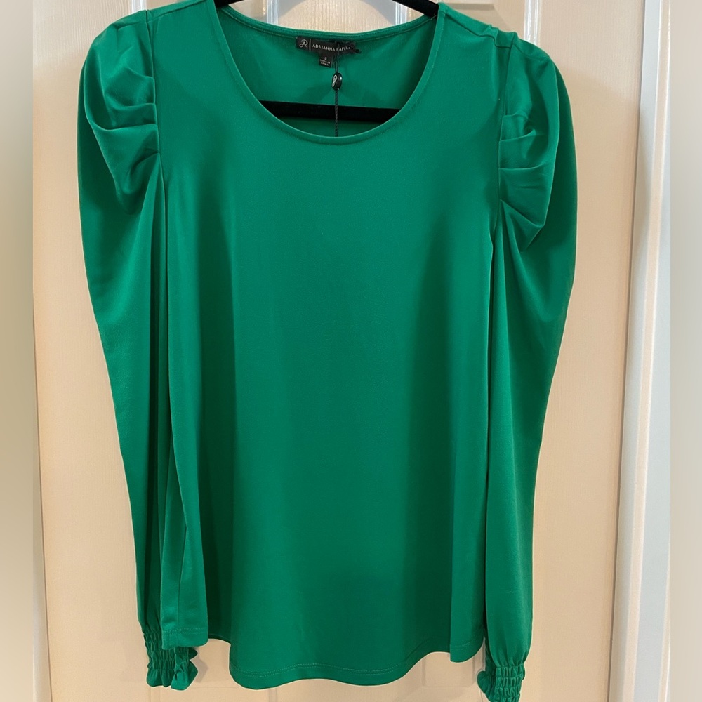 Green Long-Sleeve Blouse with Shirred Cuffs